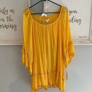 Yellow tassel top